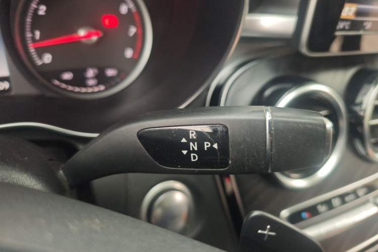 Used Mercedes-Benz C-Class 2018 C 200 L Sport Edition Gear Lever