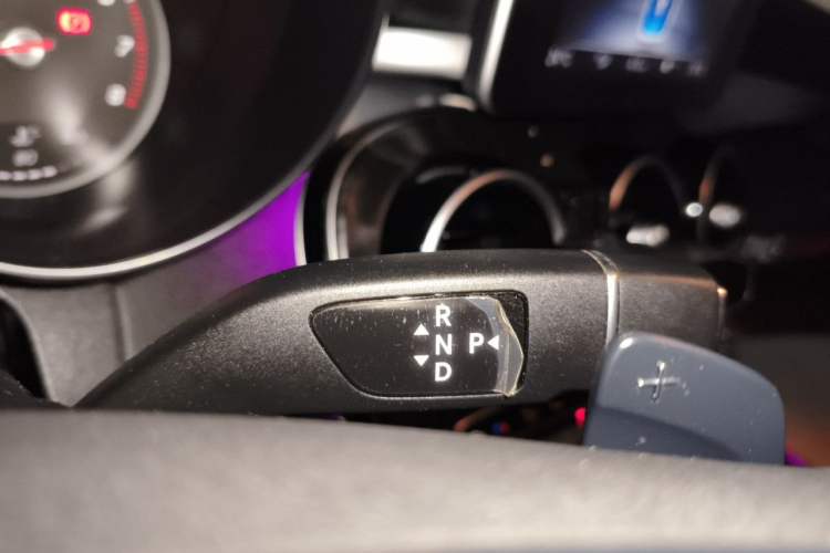 Used Mercedes-Benz C-Class 2018 C 200 L Sport Edition Gear Lever