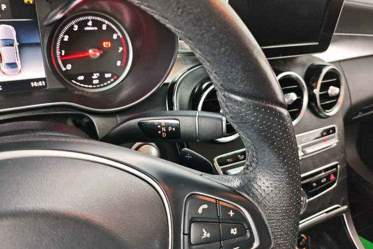 Used Mercedes-Benz C-Class 2018 C 200 L Sport Edition Gear Lever