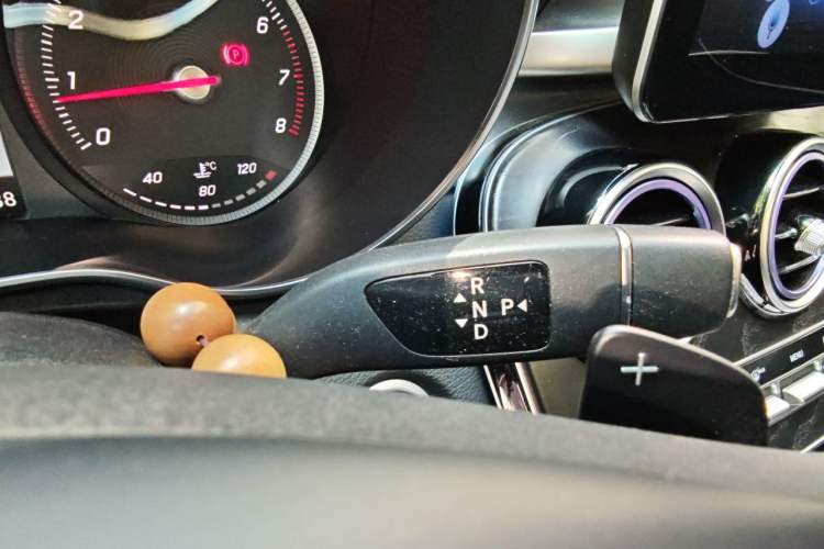 Used Mercedes-Benz C-Class 2018 C 200 L Sport Edition Achievement Special Edition Gear Lever