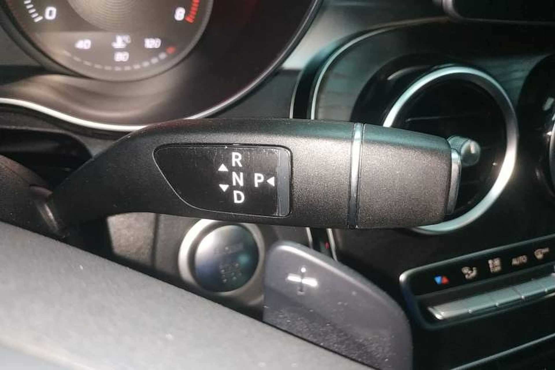 Used Mercedes-Benz C-Class 2018 C 200 L Sport Edition Gear Lever