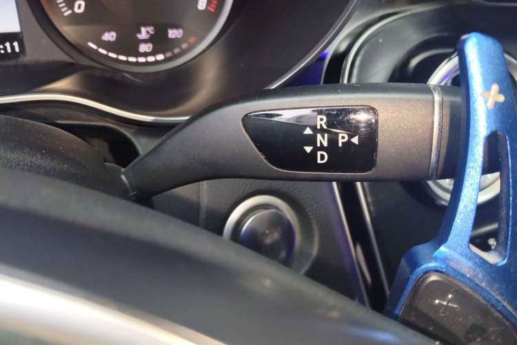 Used Mercedes-Benz C-Class 2018 C 200 L Sport Edition Gear Lever