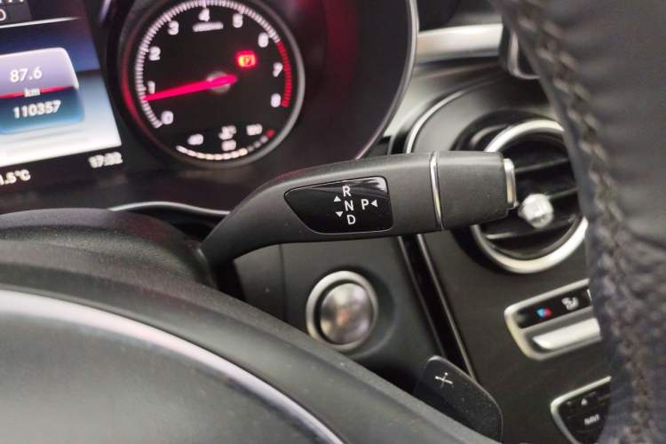Used Mercedes-Benz C-Class 2018 C 200 L Sport Edition Gear Lever