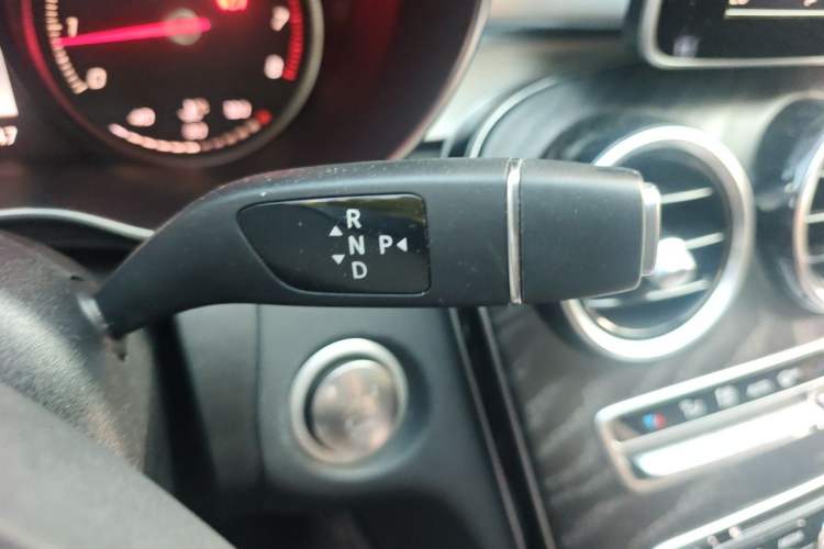 Used Mercedes-Benz C-Class 2018 C 200 L Sport Edition Gear Lever