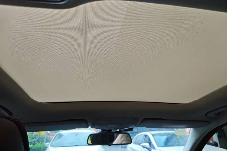 Used Mercedes-Benz C-Class 2018 C 200 L Sport Edition Headliner