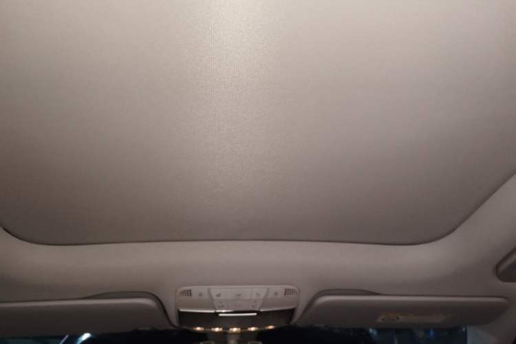 Used Mercedes-Benz C-Class 2018 C 200 L Sport Edition Headliner
