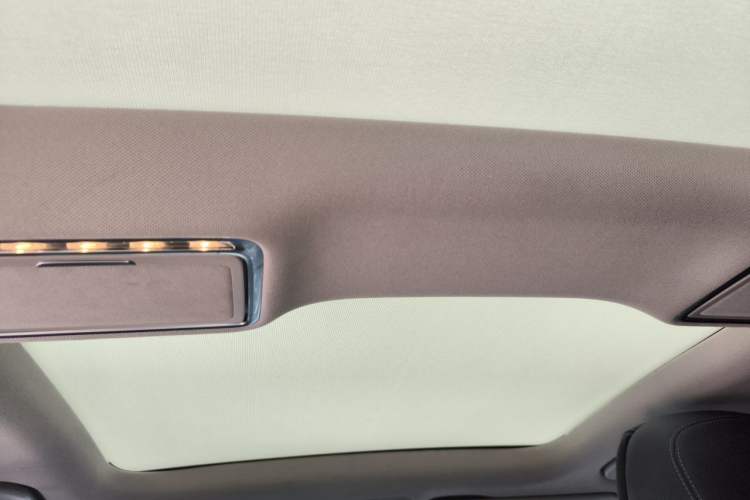Used Mercedes-Benz C-Class 2018 C 200 L Sport Edition Headliner
