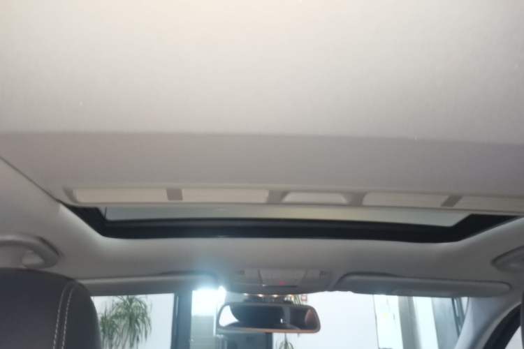 Used Mercedes-Benz C-Class 2018 C 180 L Fashion Edition Sport Version Headliner
