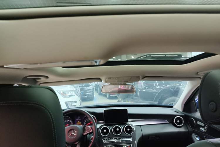 Used Mercedes-Benz C-Class 2018 C 200 L Sport Edition Headliner