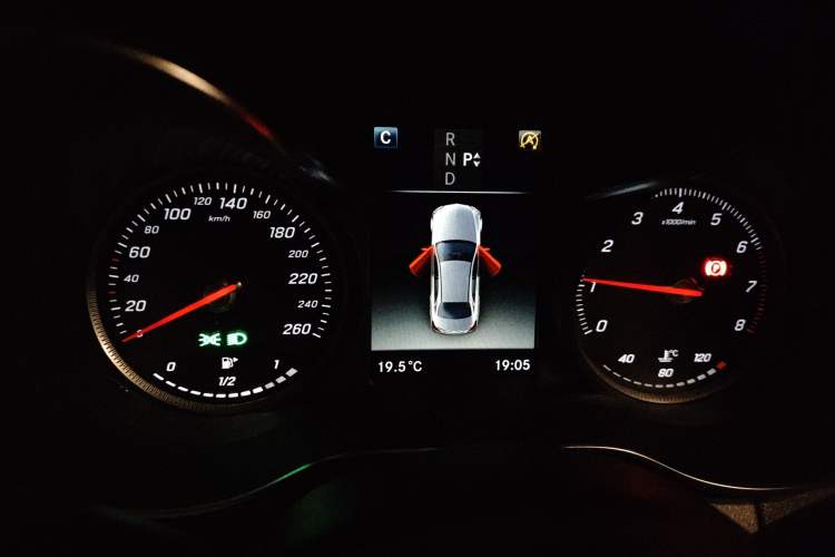 Used Mercedes-Benz C-Class 2018 C 200 L Sport Edition Instrument Cluster