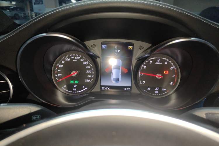 Used Mercedes-Benz C-Class 2018 C 200 Coupe Instrument Cluster