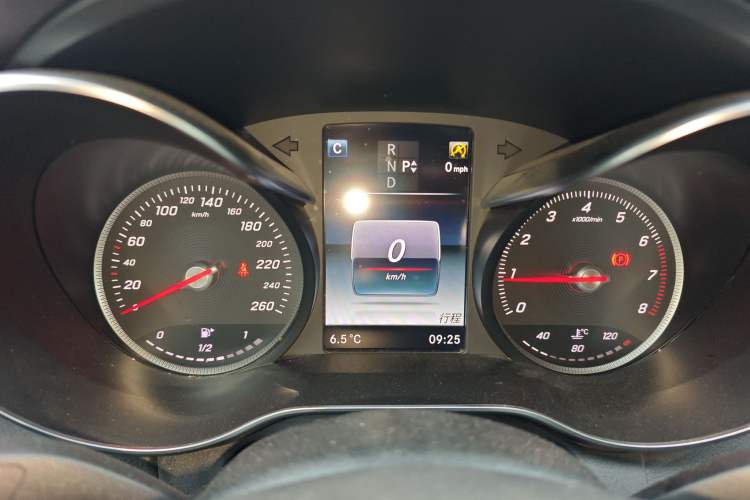 Used Mercedes-Benz C-Class 2018 C 180 L Dynamic Sports Edition Instrument Cluster