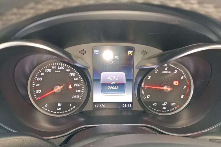 Used Mercedes-Benz C-Class 2018 C 200 L Sport Edition Instrument Cluster