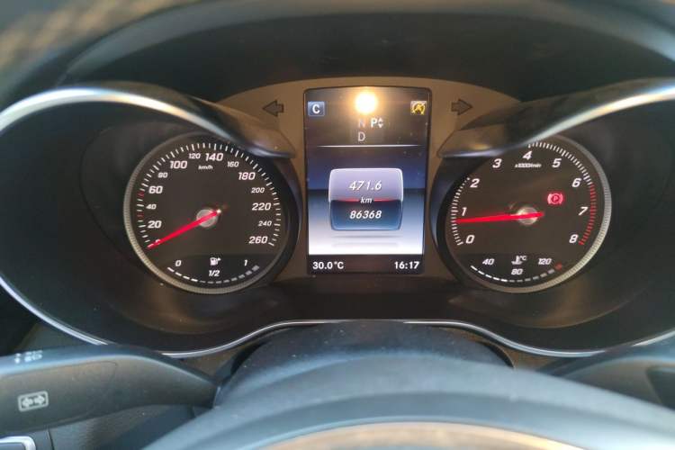 Used Mercedes-Benz C-Class 2018 C 200 L Sport Edition Instrument Cluster