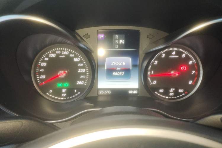 Used Mercedes-Benz C-Class 2018 C 200 L Sport Edition Instrument Cluster