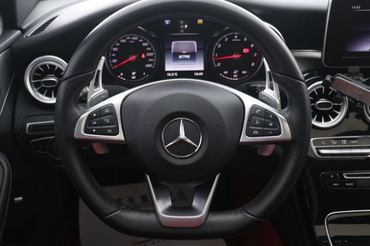 Used Mercedes-Benz C-Class 2018 C 200 Sport Edition Interior 5