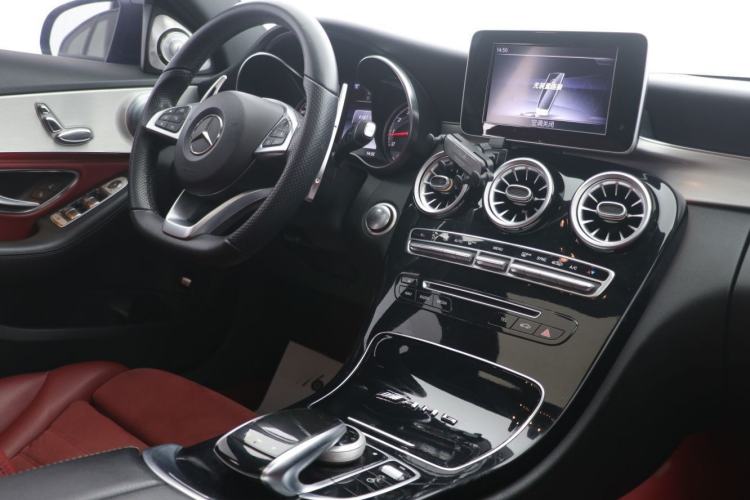 Used Mercedes-Benz C-Class 2018 C 200 Sport Edition Interior 7