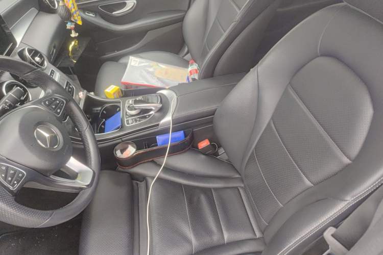 Used Mercedes-Benz C-Class 2018 C 180 L Fashion Edition Sport Version Left Front Seat
