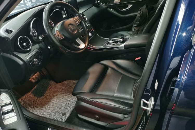 Used Mercedes-Benz C-Class 2018 C 200 L Sport Edition Left Front Seat