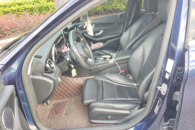 Used Mercedes-Benz C-Class 2018 C 180 L Fashion Edition Sport Version Left Front Seat