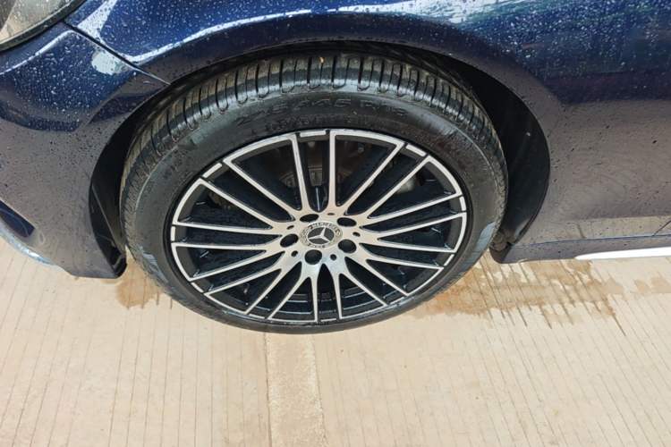 Used Mercedes-Benz C-Class 2018 C 200 L Sport Edition Left Front Wheel Hub