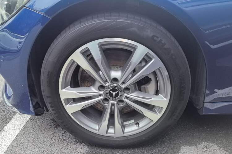 Used Mercedes-Benz C-Class 2018 C 200 L Sport Edition Left Front Wheel Hub