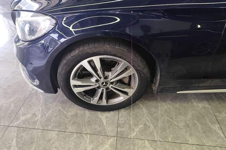 Used Mercedes-Benz C-Class 2018 C 200 L Sport Edition Left Front Wheel Hub