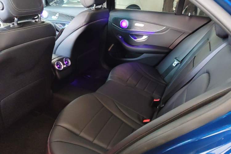 Used Mercedes-Benz C-Class 2018 C 180 L Fashion Edition Sport Version Left Rear Seat
