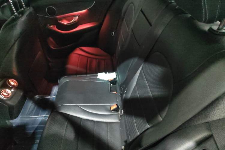 Used Mercedes-Benz C-Class 2018 C 200 Estate Left Rear Seat