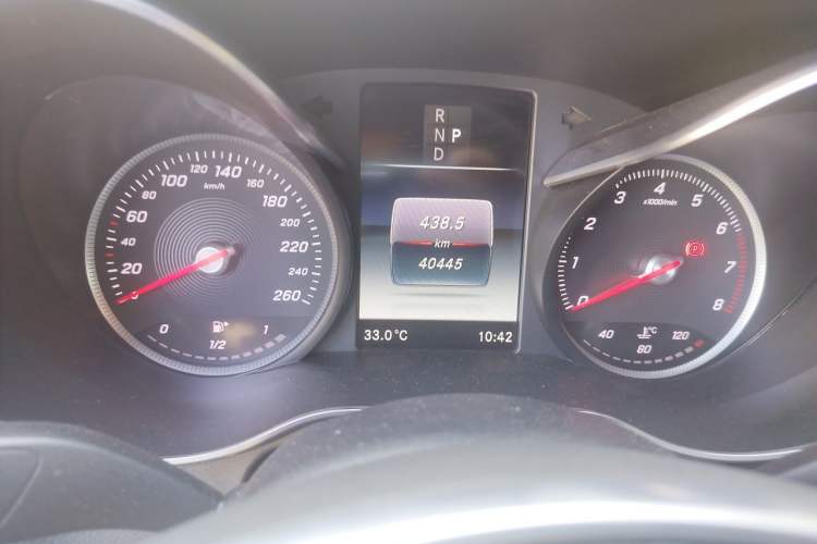 Used Mercedes-Benz C-Class 2018 C 200 Sport Edition Odometer Close Up