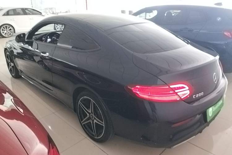 Used Mercedes-Benz C-Class 2018 C 200 Coupe Rear Left 45 Deg