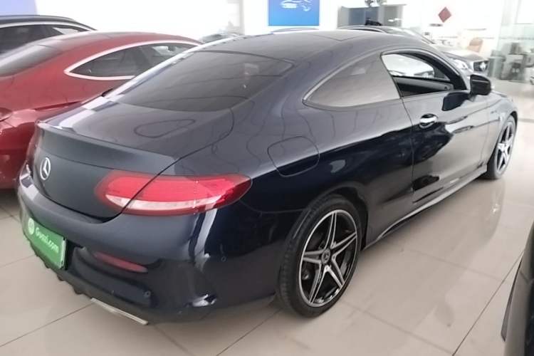 Used Mercedes-Benz C-Class 2018 C 200 Coupe Rear Right 45 Deg