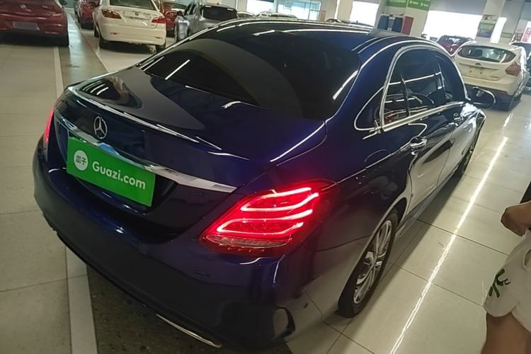 Used Mercedes-Benz C-Class 2018 C 180 L Fashion Edition Sport Version Rear Right 45 Deg