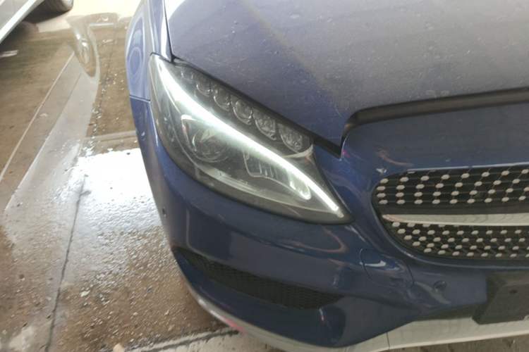 Used Mercedes-Benz C-Class 2018 C 200 L Sport Edition Right Front Headlight
