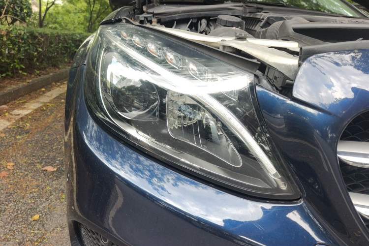 Used Mercedes-Benz C-Class 2018 C 200 L Sport Edition Right Front Headlight