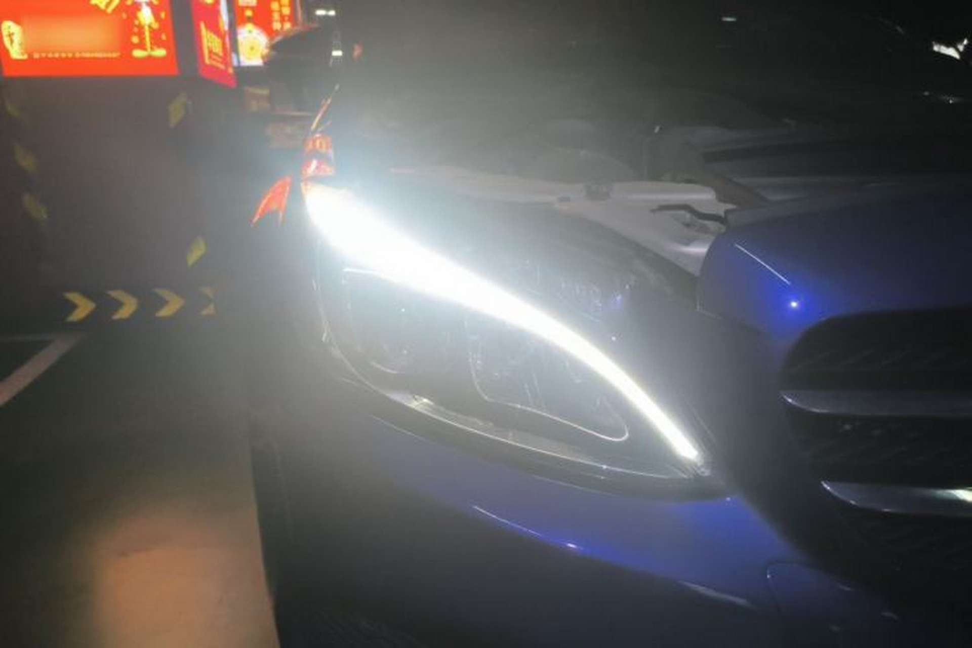Used Mercedes-Benz C-Class 2018 C 200 Sport Edition Right Front Headlight