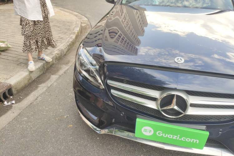 Used Mercedes-Benz C-Class 2018 C 180 L Fashion Edition Sport Version Right Front Headlight