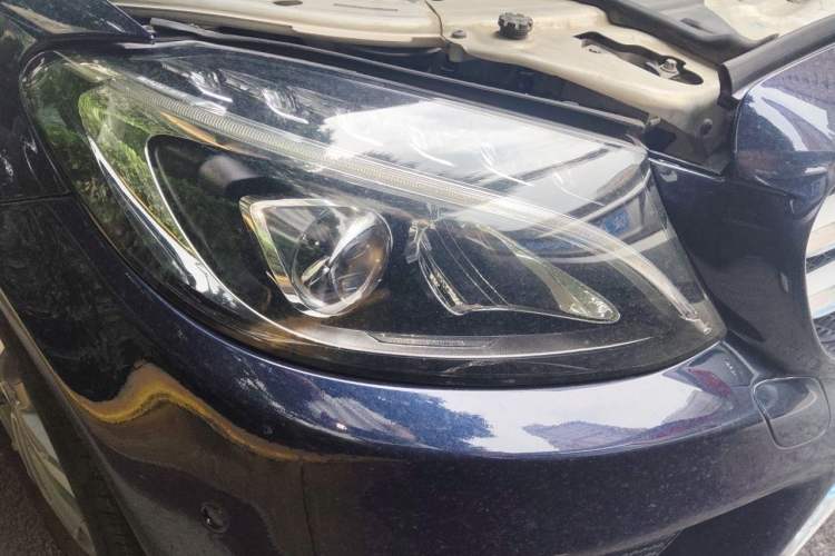Used Mercedes-Benz C-Class 2018 C 200 L Sport Edition Right Front Headlight