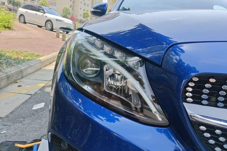 Used Mercedes-Benz C-Class 2018 C 200 L Sport Edition Right Front Headlight