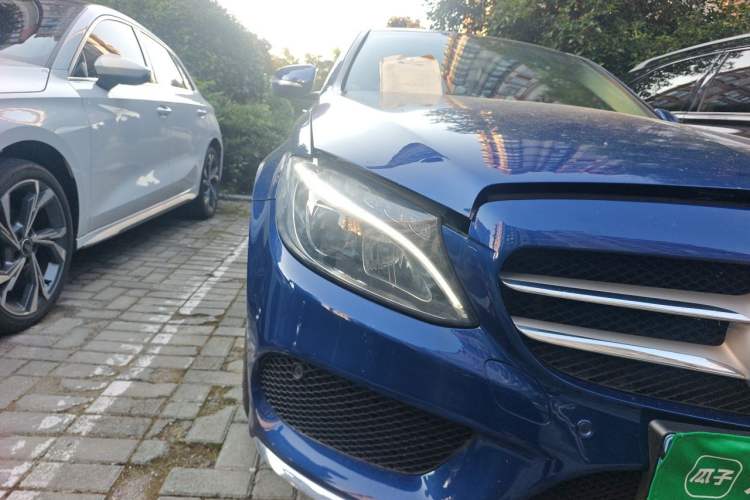 Used Mercedes-Benz C-Class 2018 C 200 L Sport Edition Right Front Headlight