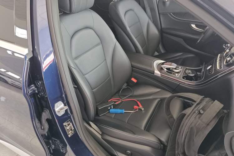 Used Mercedes-Benz C-Class 2018 C 200 L Sport Edition Right Front Seat
