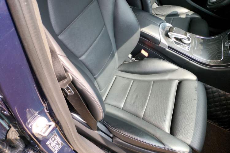 Used Mercedes-Benz C-Class 2018 C 200 L Sport Edition Right Front Seat