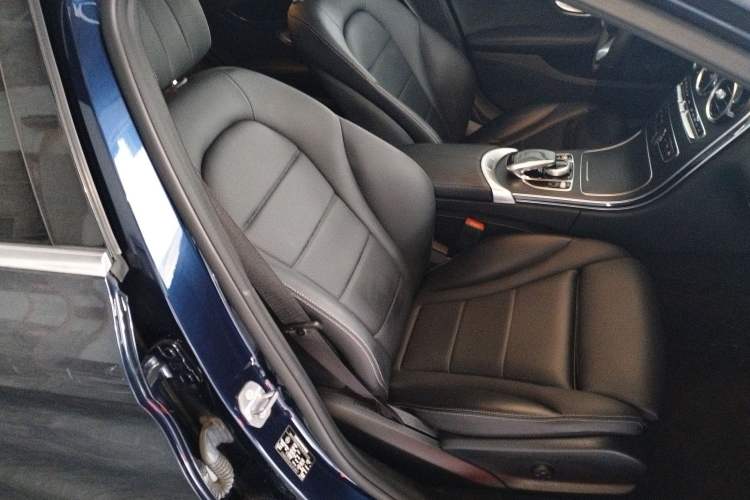 Used Mercedes-Benz C-Class 2018 C 200 L Sport Edition Right Front Seat