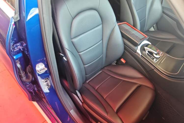 Used Mercedes-Benz C-Class 2018 C 200 L Sport Edition Achievement Special Edition Right Front Seat