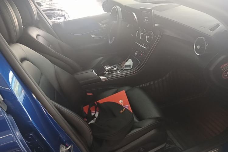 Used Mercedes-Benz C-Class 2018 C 200 L Sport Edition Right Front Seat