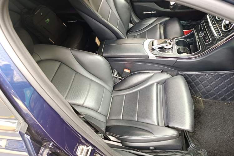 Used Mercedes-Benz C-Class 2018 C 200 L Sport Edition Right Front Seat