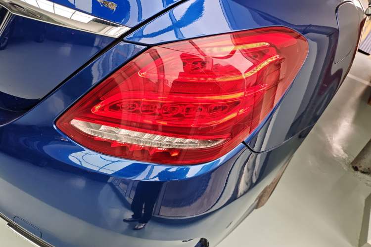 Used Mercedes-Benz C-Class 2018 C 200 L Sport Edition Right Rear Taillight