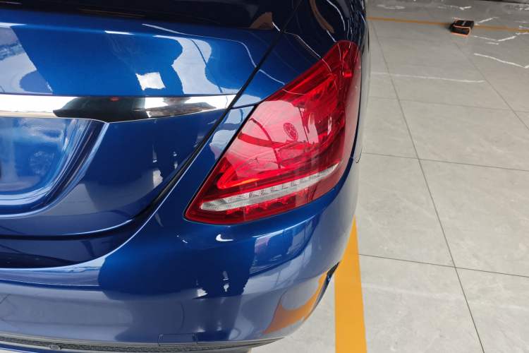 Used Mercedes-Benz C-Class 2018 C 200 L Sport Edition Right Rear Taillight