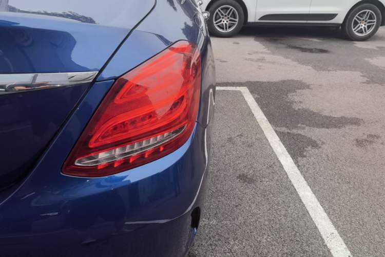 Used Mercedes-Benz C-Class 2018 C 200 L Sport Edition Right Rear Taillight