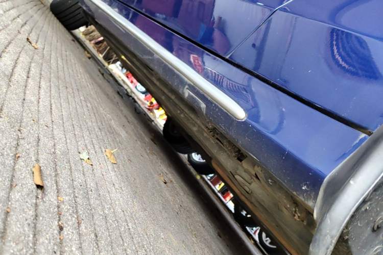 Used Mercedes-Benz C-Class 2018 C 180 L Fashion Edition Sport Version Right Side Sill